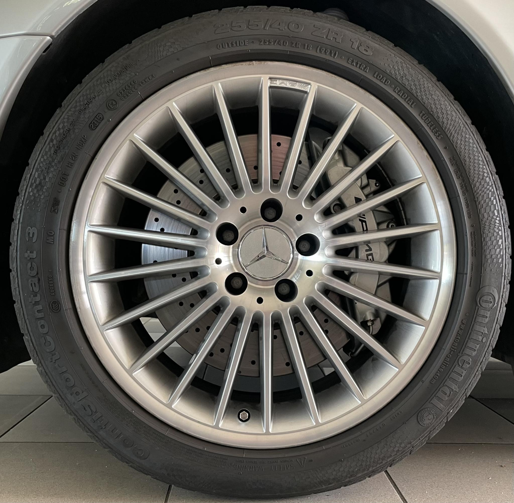 Mercedes-Benz SL-klasse AMG 55 1