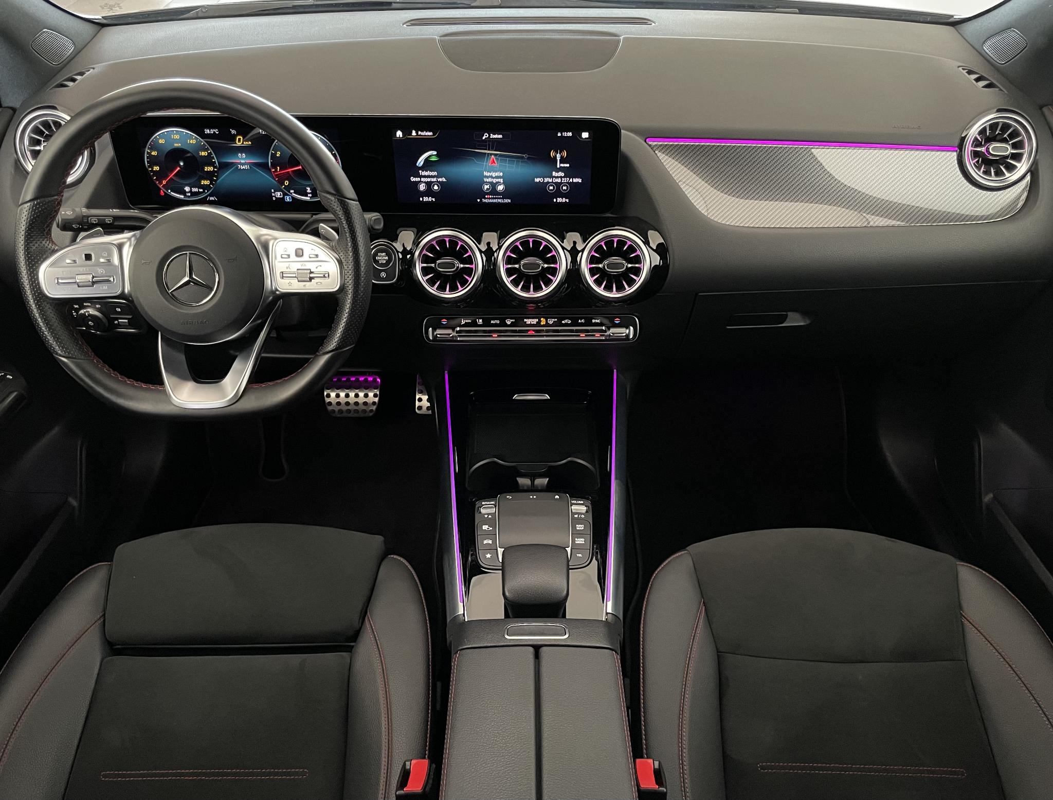 Mercedes-Benz B-klasse 180 Business Solution AMG 2