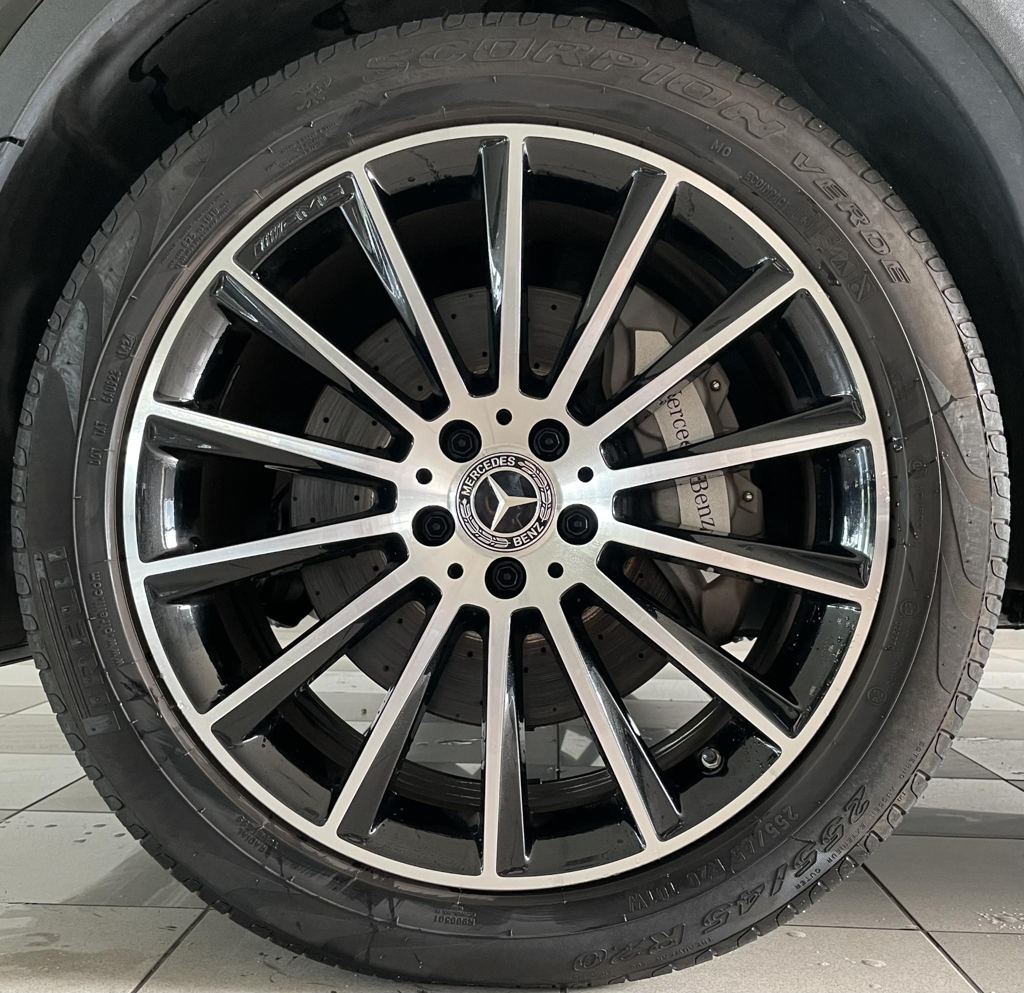 Mercedes-Benz GLC-klasse 300e 4MATIC AMG Line |Distronic|Trekhaak|360° camera 1