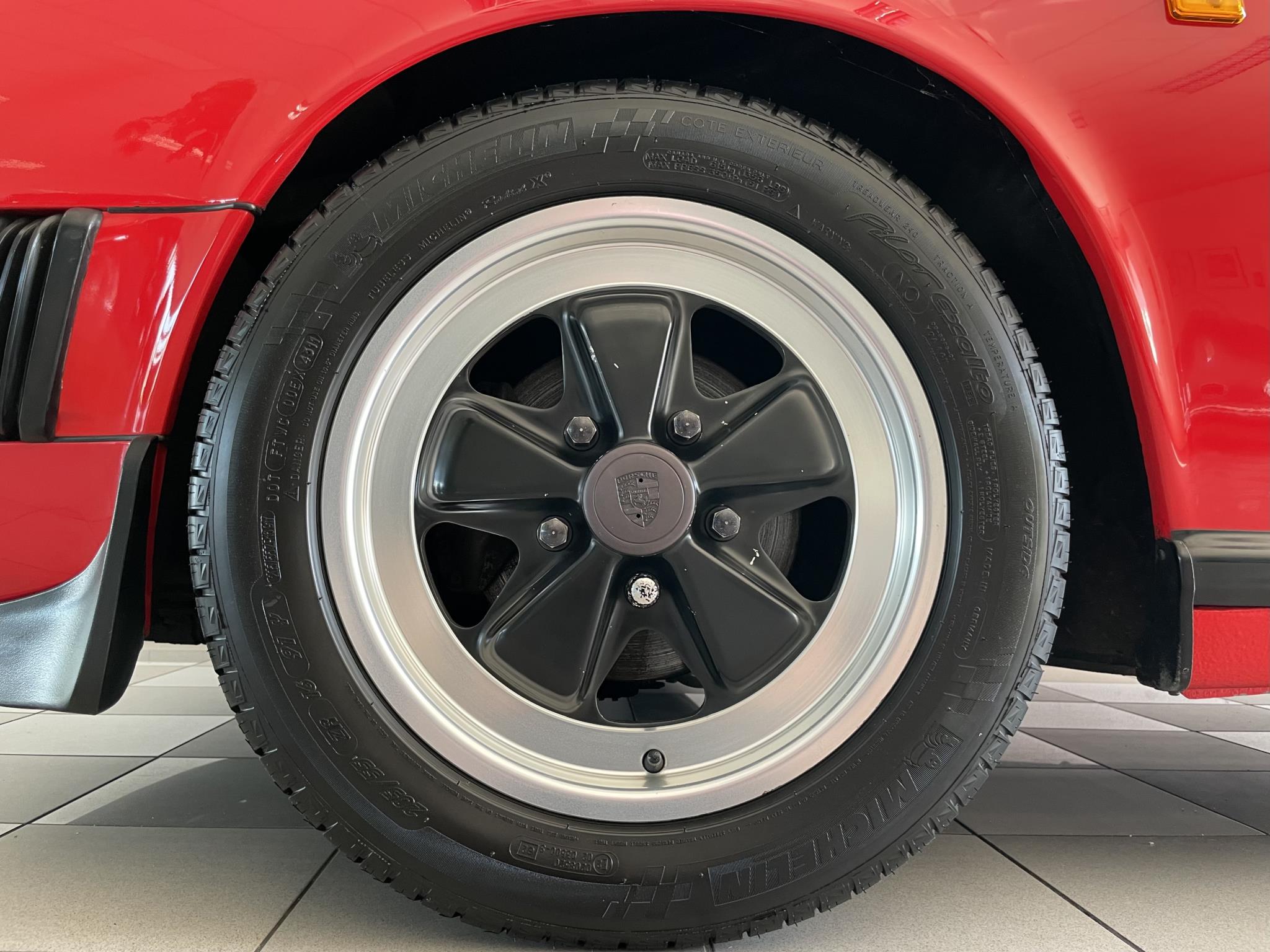 Porsche 911 3.2 Targa 1