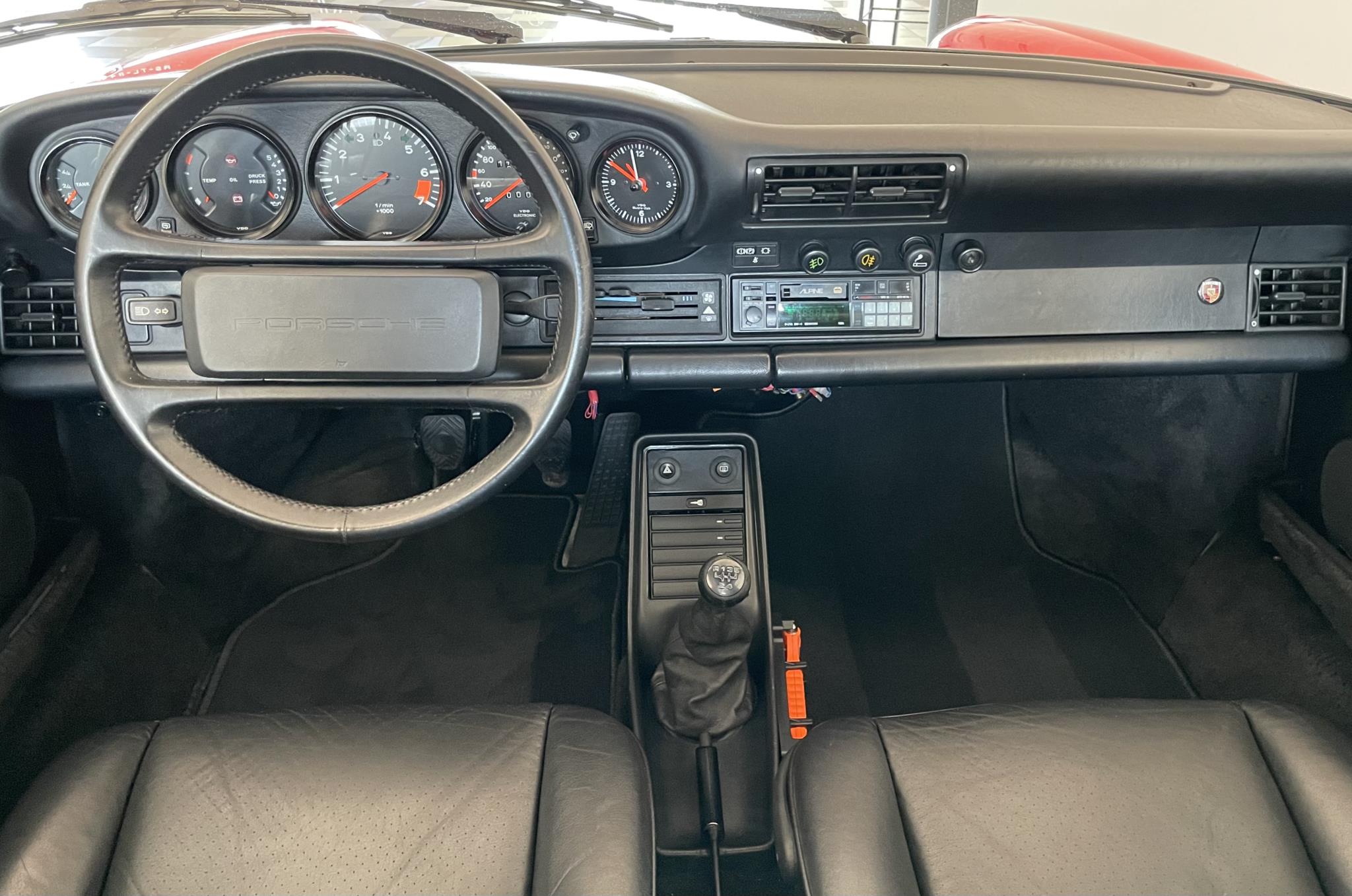 Porsche 911 3.2 Targa 2