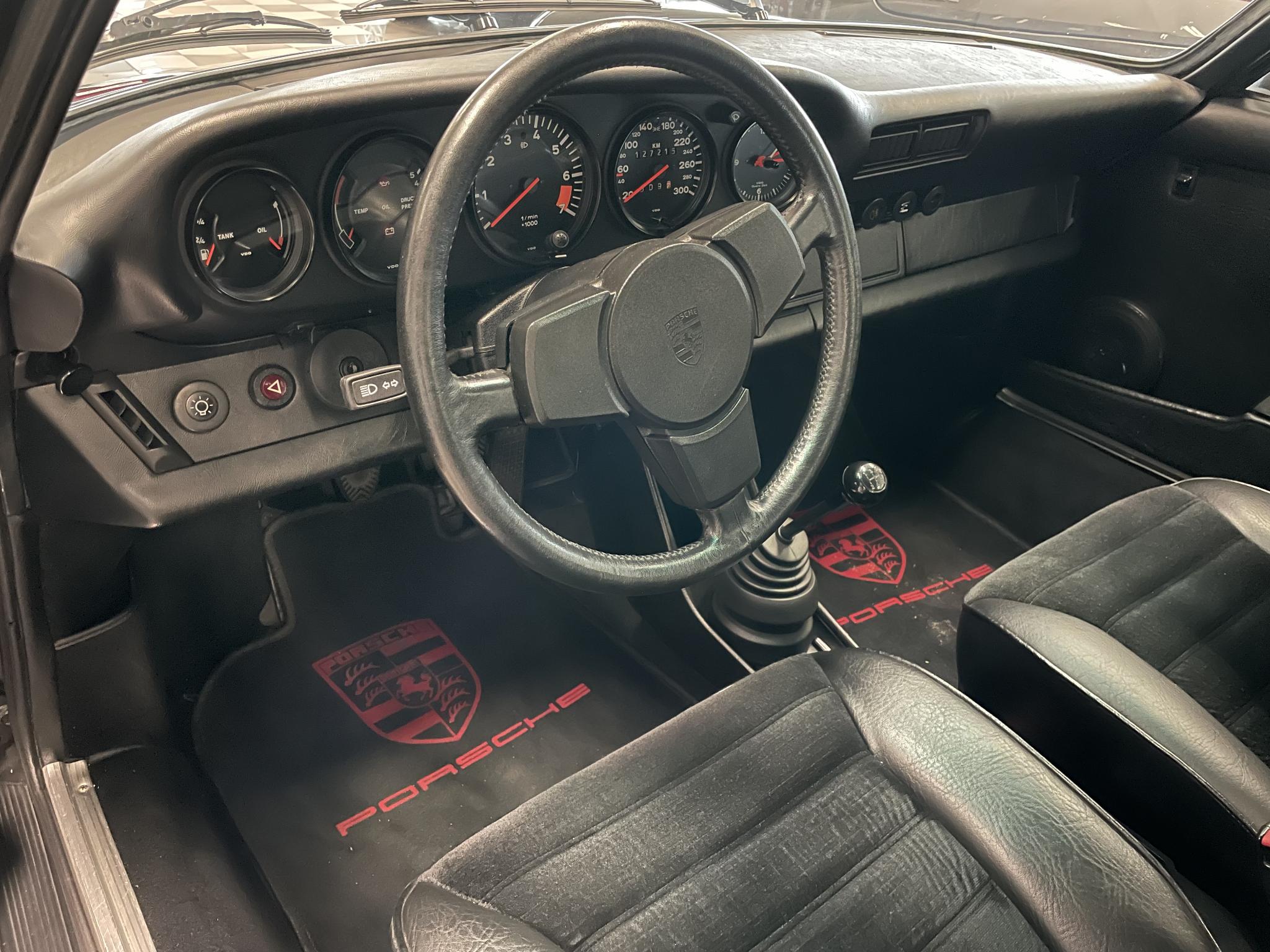 Porsche 911 3.0 SC Coupé 2