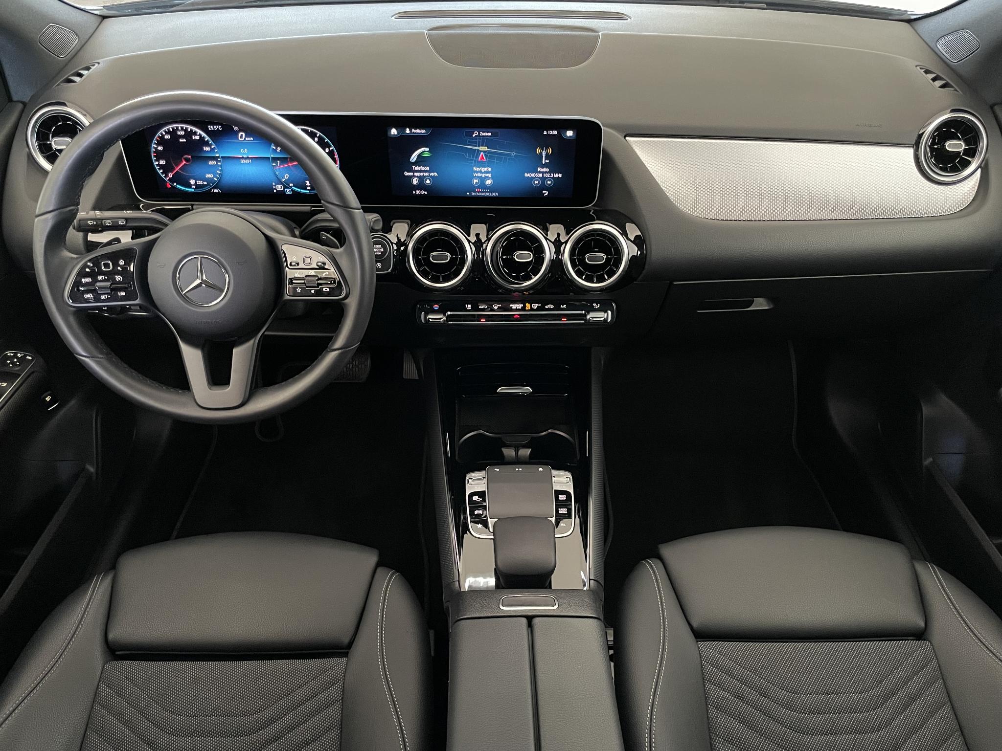 Mercedes-Benz B-klasse 180 Business Solution Luxury 2